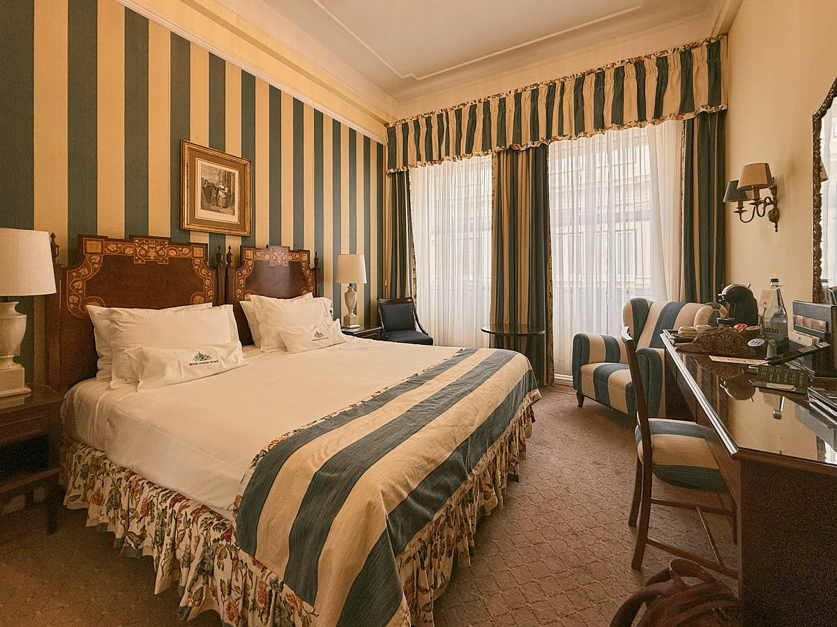 img-0733.jpg img-0733.jpg